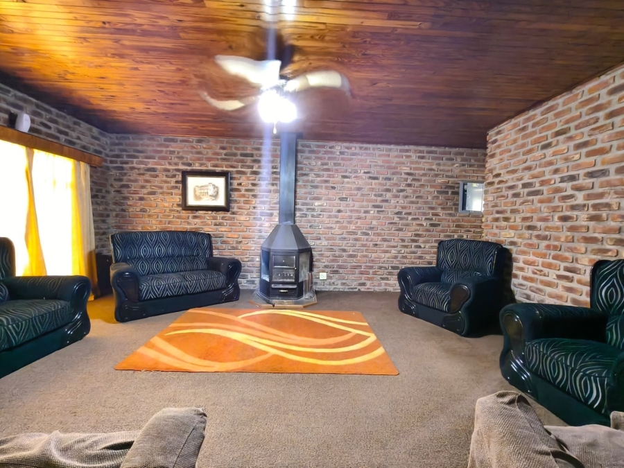 4 Bedroom Property for Sale in Potchefstroom Rural North West